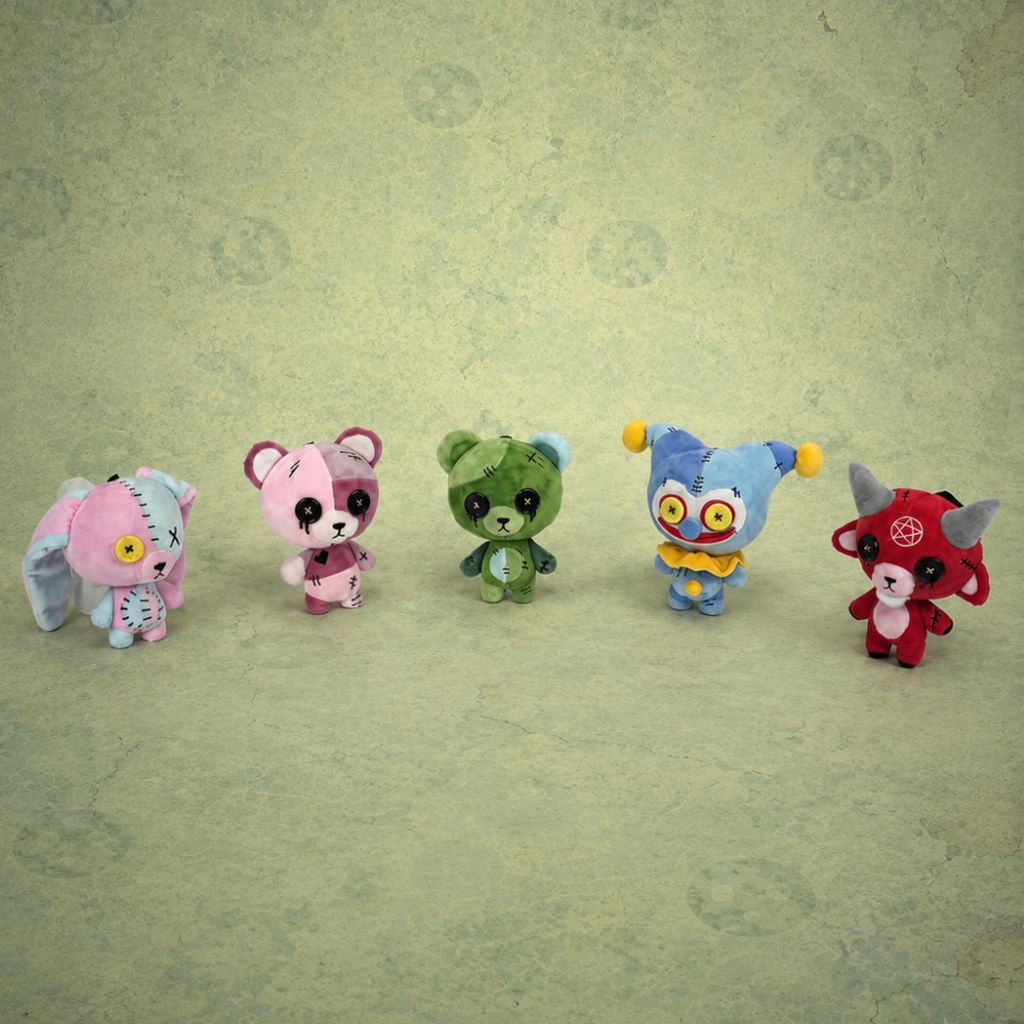 ButtonEyes plushie blind box character lineup featuring Needles, Patchy, ButtonEyes, Jinxie, and Lucibaa